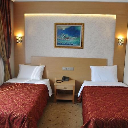 Gebze Palas Hotel Buitenkant foto