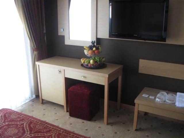 Gebze Palas Hotel Buitenkant foto