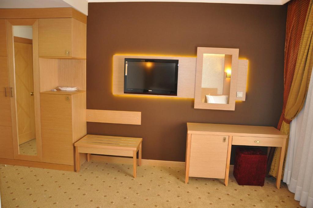 Gebze Palas Hotel Buitenkant foto
